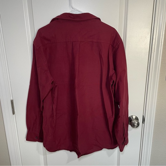 L L Bean Casual Button Up - Picture 4 of 6